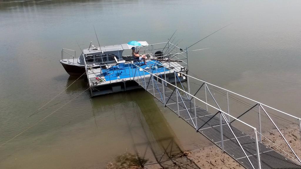 מלון מחמודיה Delta Pontoon מראה חיצוני תמונה